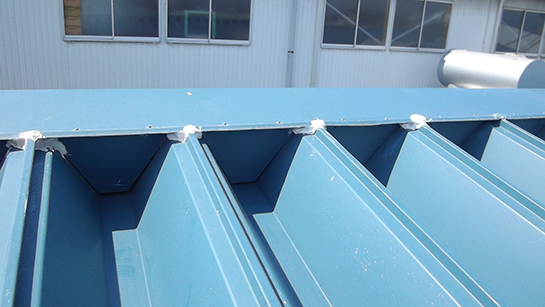 折板屋根の特徴